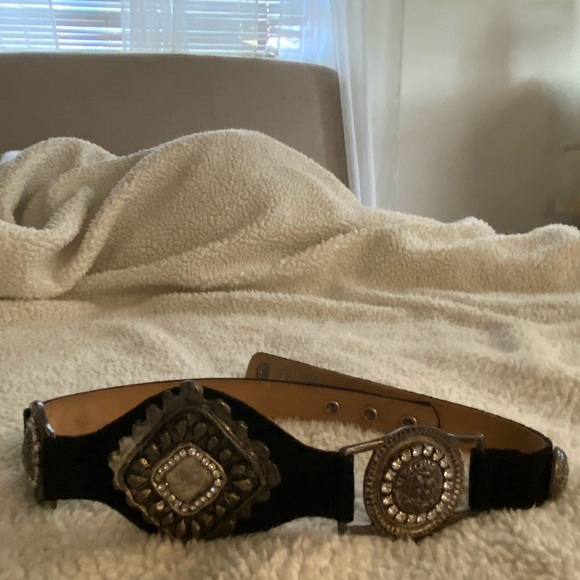 Cache | Leather & Diamond Studded Belt - Picture 3 of 11